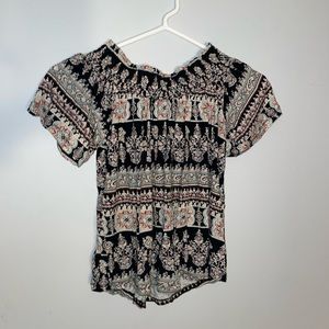 Over the shoulder flowy blouse